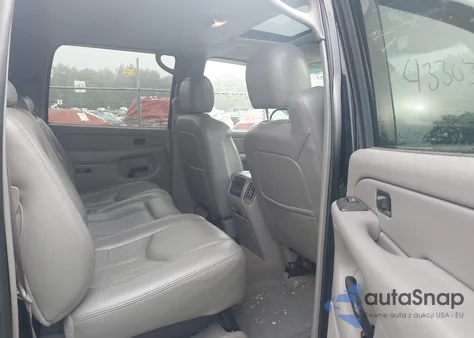 2006 Chevrolet Avalanche 1500 Z71 from USA, damaged, VIN 3GNEK12Z06G197166